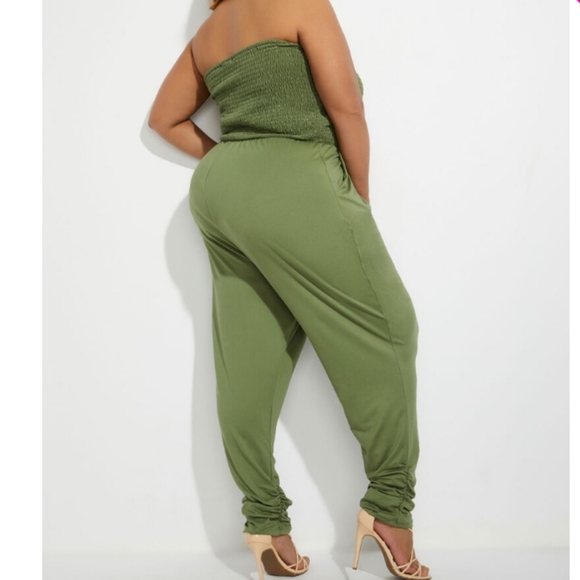 Jumpsuit - Picture 2 of 3